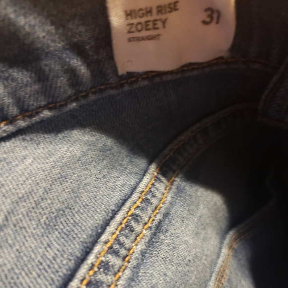 Hudson Zoey - Picture 4 of 6